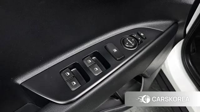 Kia Stonic id 3766624 из Кореи 10