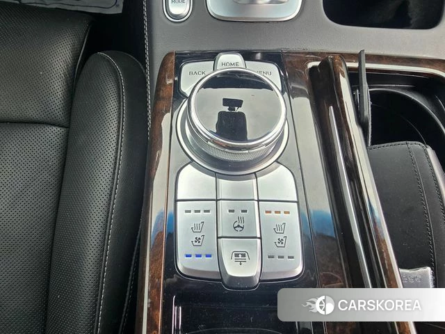 Genesis G90 id 4262767 из Кореи 10
