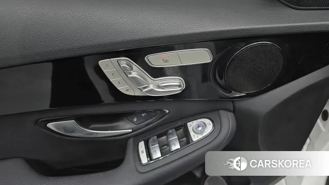 Mercedes-Benz C-Class W205 id 3692334 из Кореи 10