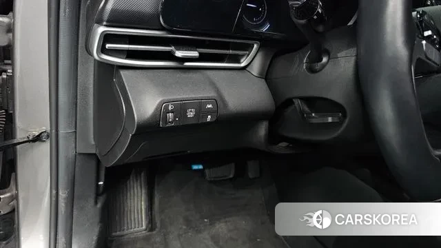 Hyundai Avante Hybrid (CN7) id 3355552 из Кореи 10