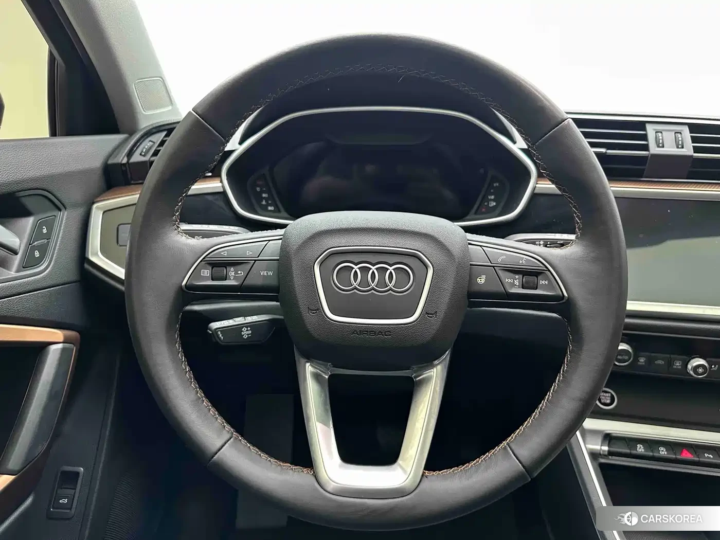 Audi Q3 id 4664413 из Китая 10