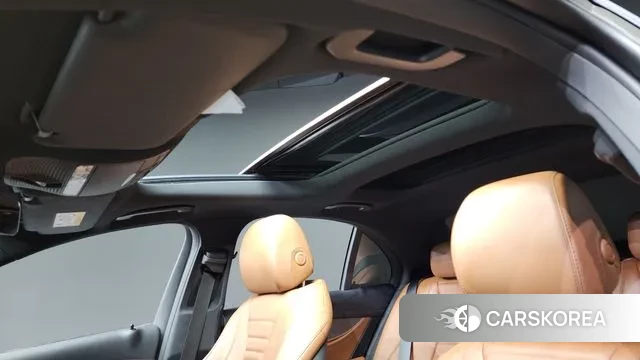 Mercedes-Benz E-Class W213 id 3028156 из Кореи 10