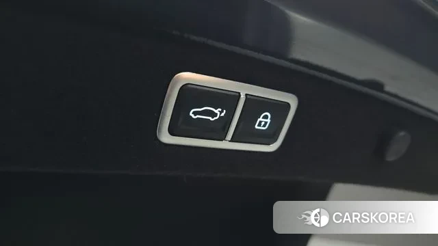 Hyundai Grandeur (GN7) id 3664723 из Кореи 10