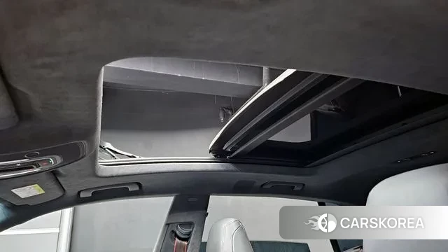 Audi RSQ8 (4M) id 3201184 из Кореи 10