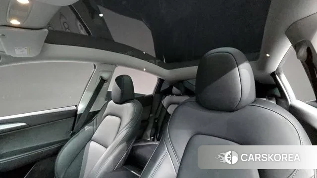 Tesla Model Y id 3639160 из Кореи 10