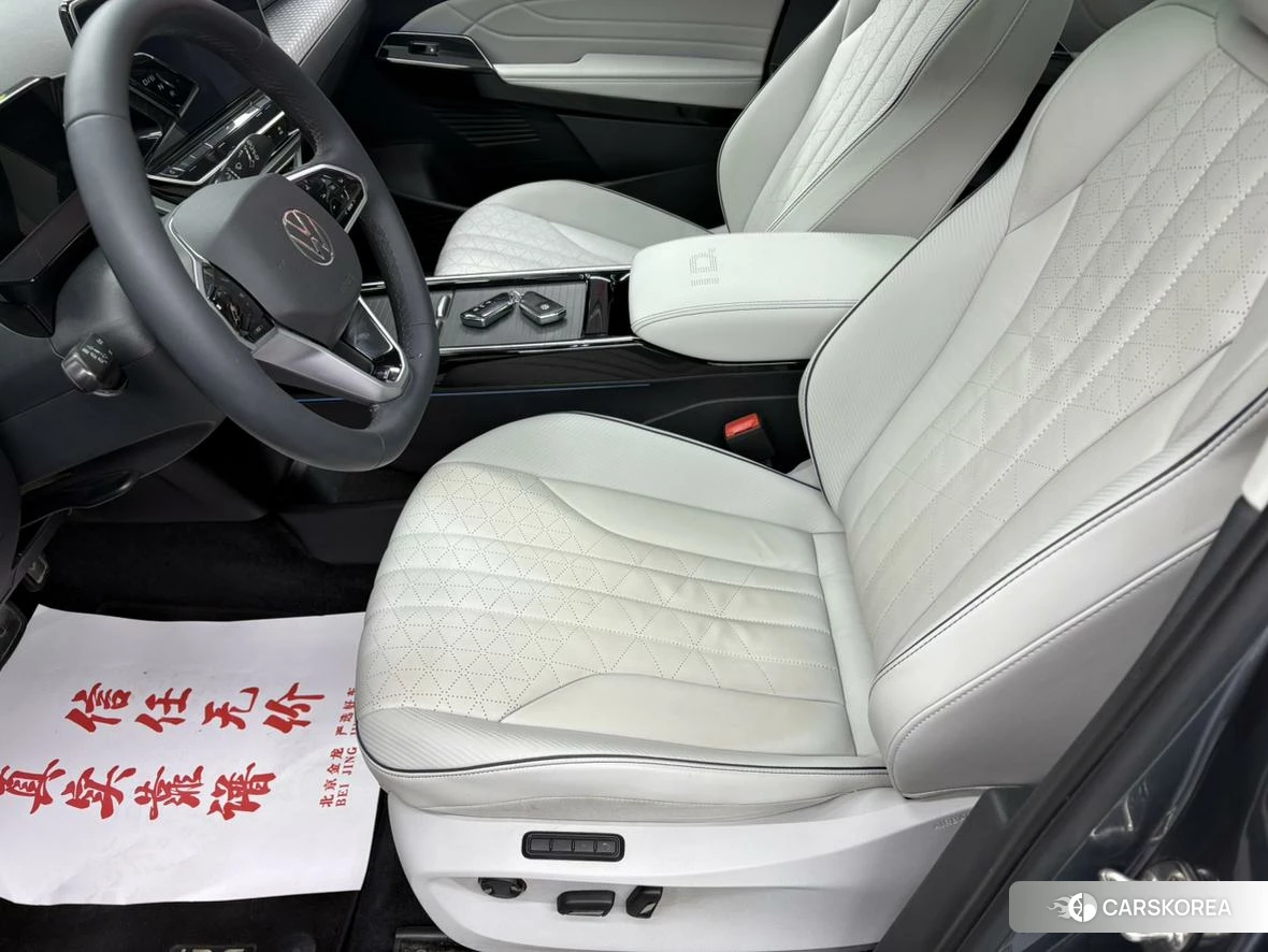 Volkswagen ID.6 X id 4452895 из Китая 10