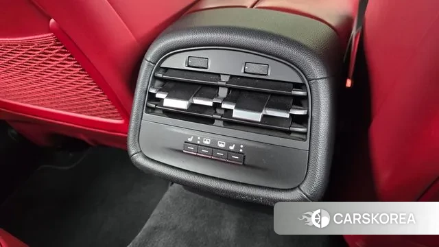 Maserati Ghibli id 3531292 из Кореи 10