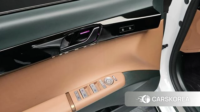 Hyundai Grandeur Hybrid (GN7) id 4302441 из Кореи 10