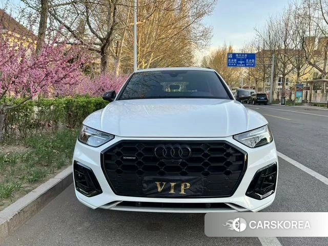 Audi Q5L id 4301837 из Китая 10