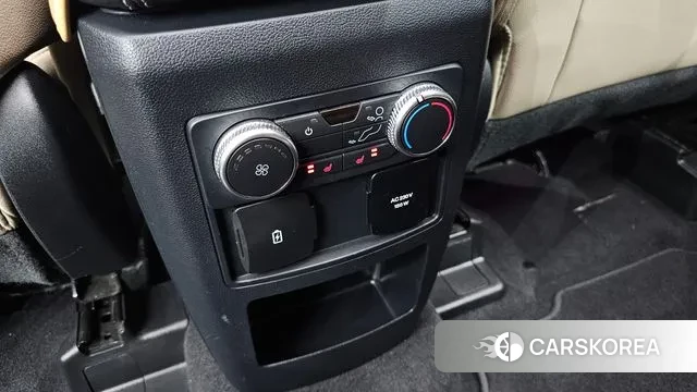 Ford Explorer 6th Generation id 2998911 из Кореи 10