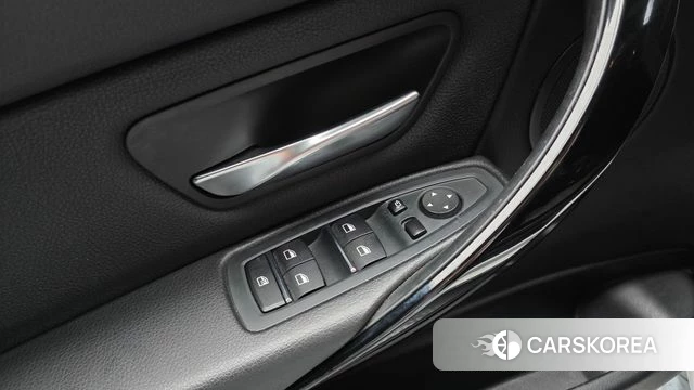 BMW 3 Series (F30) id 4483307 из Кореи 10