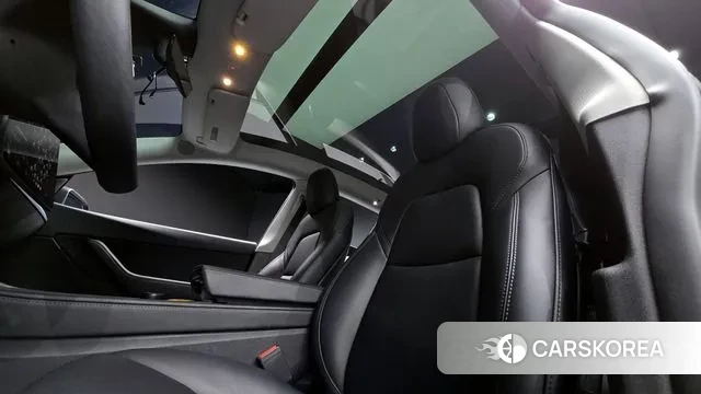 Tesla Model Y id 3094505 из Кореи 10