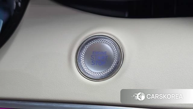 Genesis GV70 id 4757843 из Кореи 10