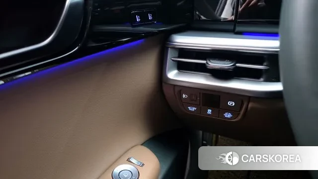 Hyundai Grandeur Hybrid (GN7) id 3353609 из Кореи 10