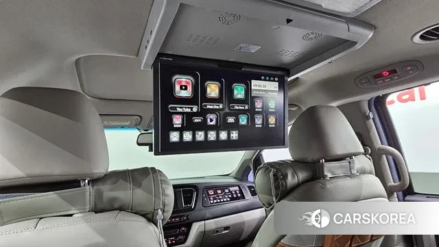 Kia The New Carnival id 2369136 из Кореи 10