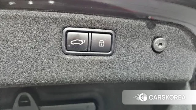 Genesis G70 id 3449565 из Кореи 10