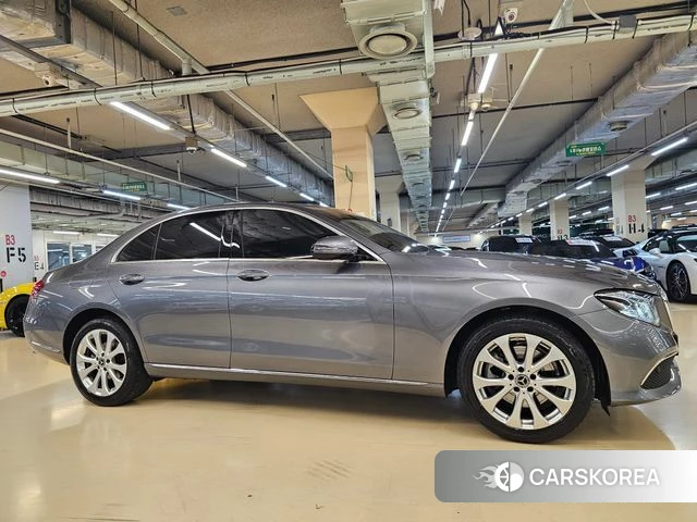 Mercedes-Benz E-Class W213 id 4410890 из Кореи 10