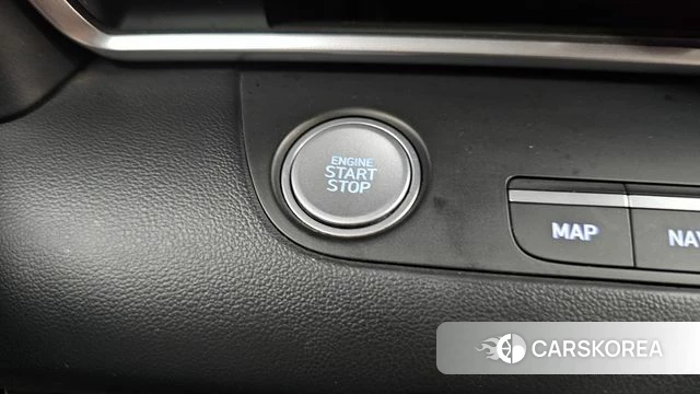 Hyundai Avante (CN7) id 4196043 из Кореи 10