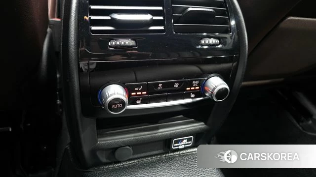 BMW 5 Series (G30) id 4354674 из Кореи 10