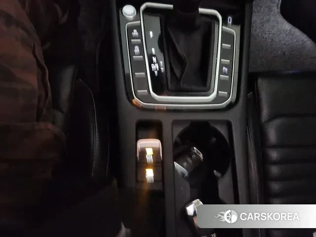 Volkswagen Passat GT (B8) id 3463704 из Кореи 10