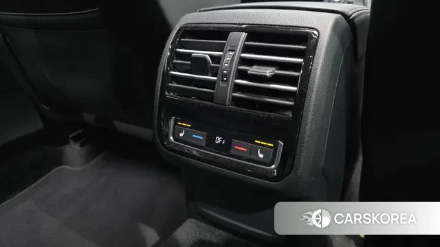 Volkswagen Passat GT (B8) id 3728689 из Кореи 10