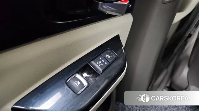 Kia Carnival 4th generation id 3412364 из Кореи 10