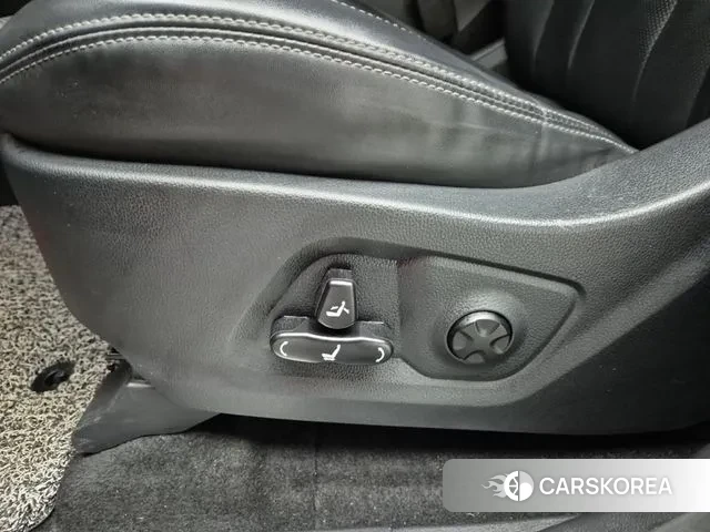 Ssangyong Rexton Sports id 3578108 из Кореи 10