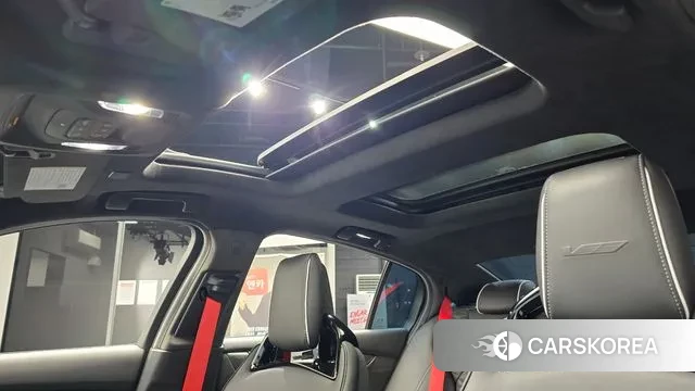 Cadillac CT5-V id 3322846 из Кореи 10