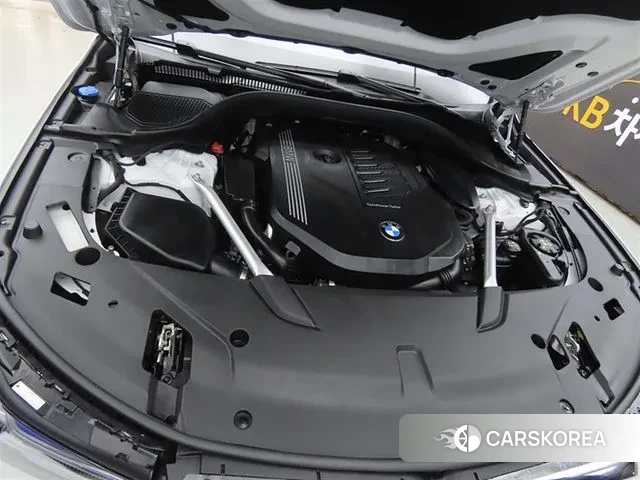 BMW 6 Series GT (G32) id 3354009 из Кореи 10