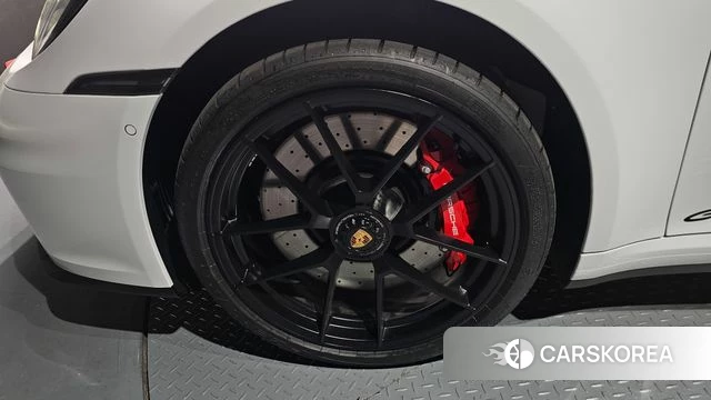 Porsche 911(992) id 4229770 из Кореи 10