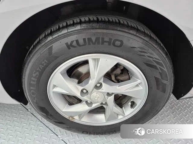 Hyundai Avante (CN7) id 3765225 из Кореи 10