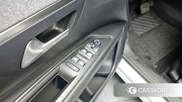 Peugeot 3008 second generation id 3000300 из Кореи 10