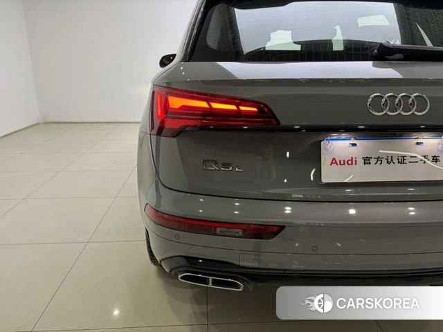 Audi Q5L id 4336192 из Китая 10