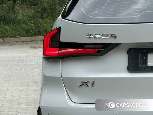 BMW X1 id 4387648 из Китая 10