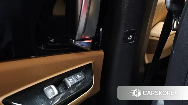 Kia Carnival 4th generation id 3011553 из Кореи 10