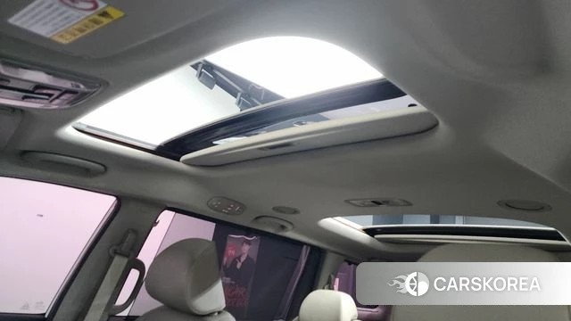 Kia The New Carnival id 3942601 из Кореи 10