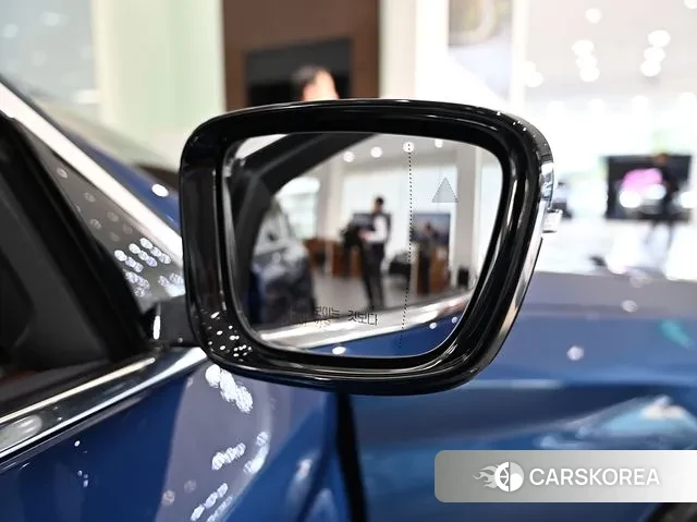 BMW 5 Series (G30) id 3324152 из Кореи 10