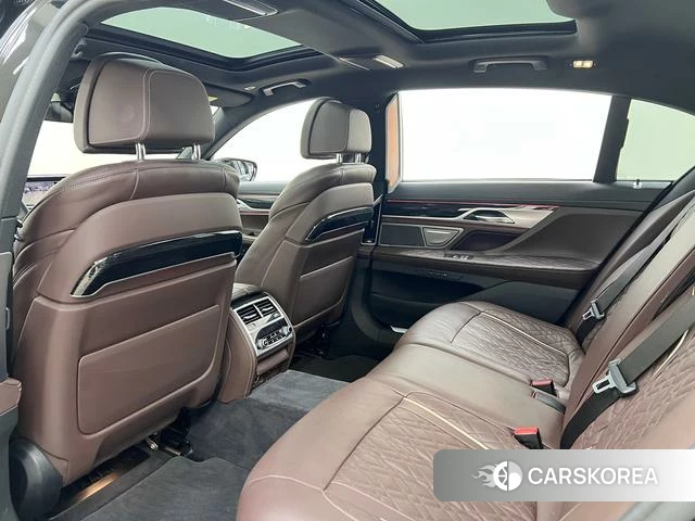 BMW 7 series id 3902341 из Китая 10