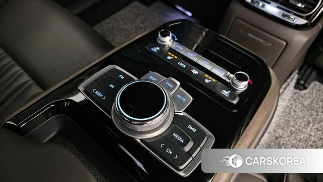 Genesis G90 id 4245926 из Кореи 10