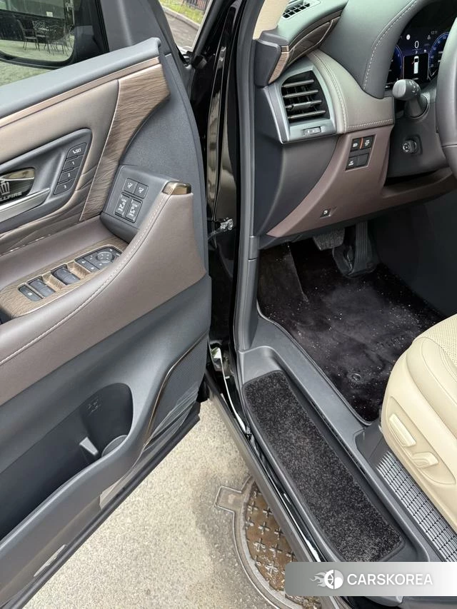 Toyota Wilfa id 4348466 из Китая 10
