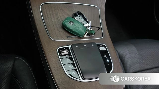 Mercedes-Benz E-Class W213 id 4707312 из Кореи 9