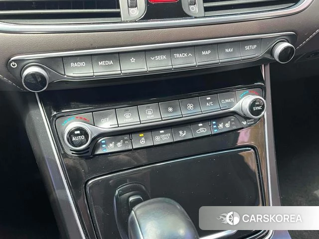 Hyundai Grandeur IG Hybrid id 4680230 из Кореи 10