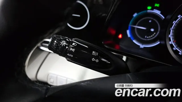 Hyundai Avante Hybrid (CN7) id 2501126 из Кореи 10