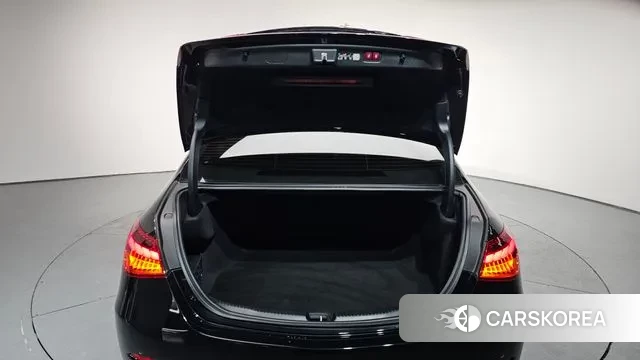 Mercedes-Benz C-Class W206 id 3599648 из Кореи 10