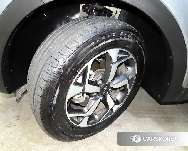 Kia Sportage The Bold id 3754449 из Кореи 10