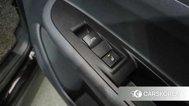 Chevrolet (GM Daewoo) Bolt EV id 3942221 из Кореи 10