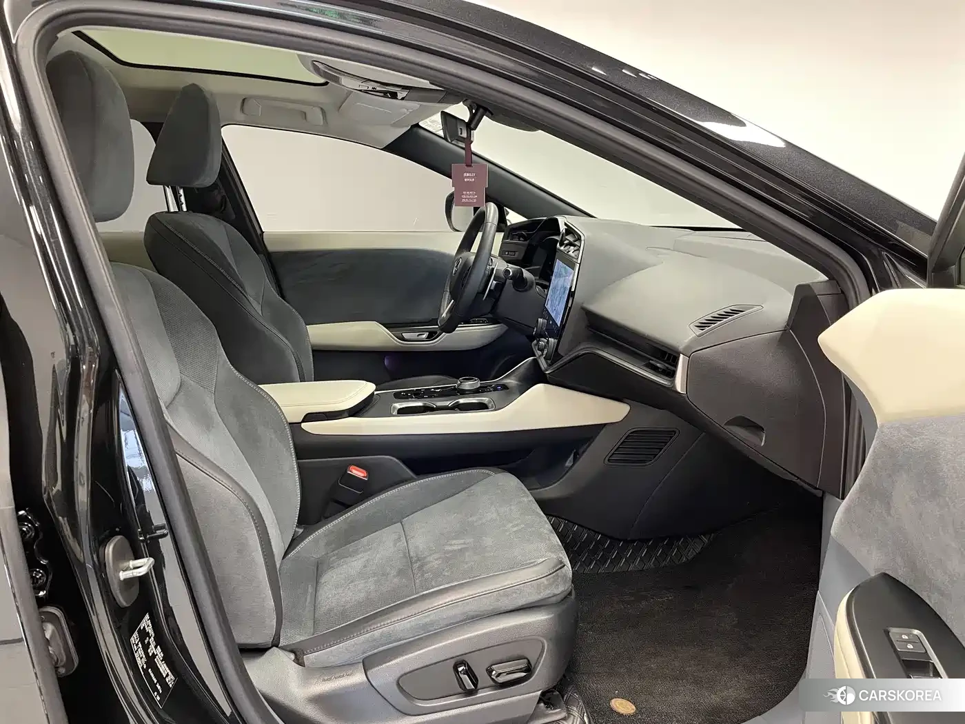 Lexus RZ id 4570384 из Китая 10