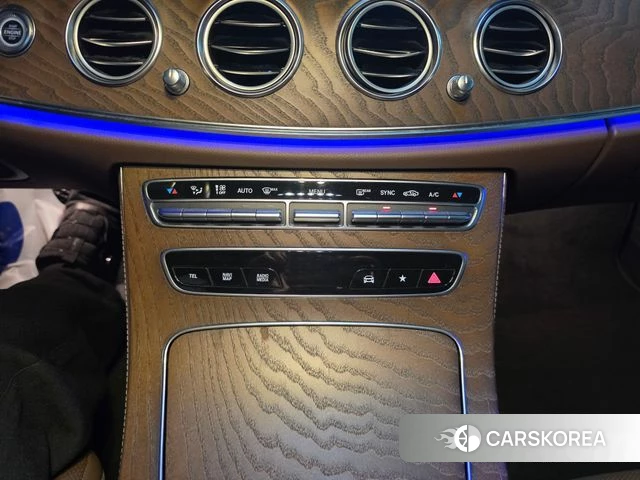 Mercedes-Benz E-Class W213 id 4793828 из Кореи 10