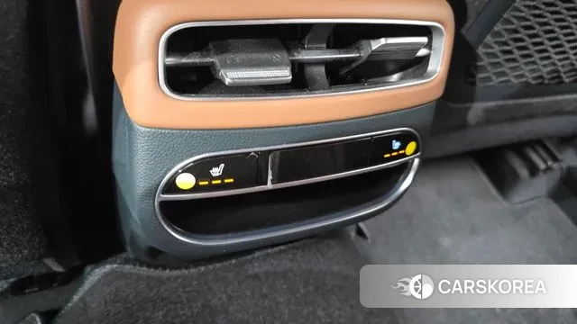 Genesis GV70 id 3421975 из Кореи 10