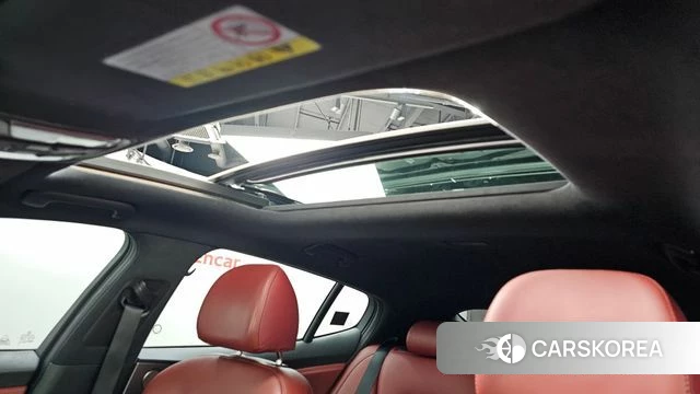 Kia Stinger id 3924425 из Кореи 10